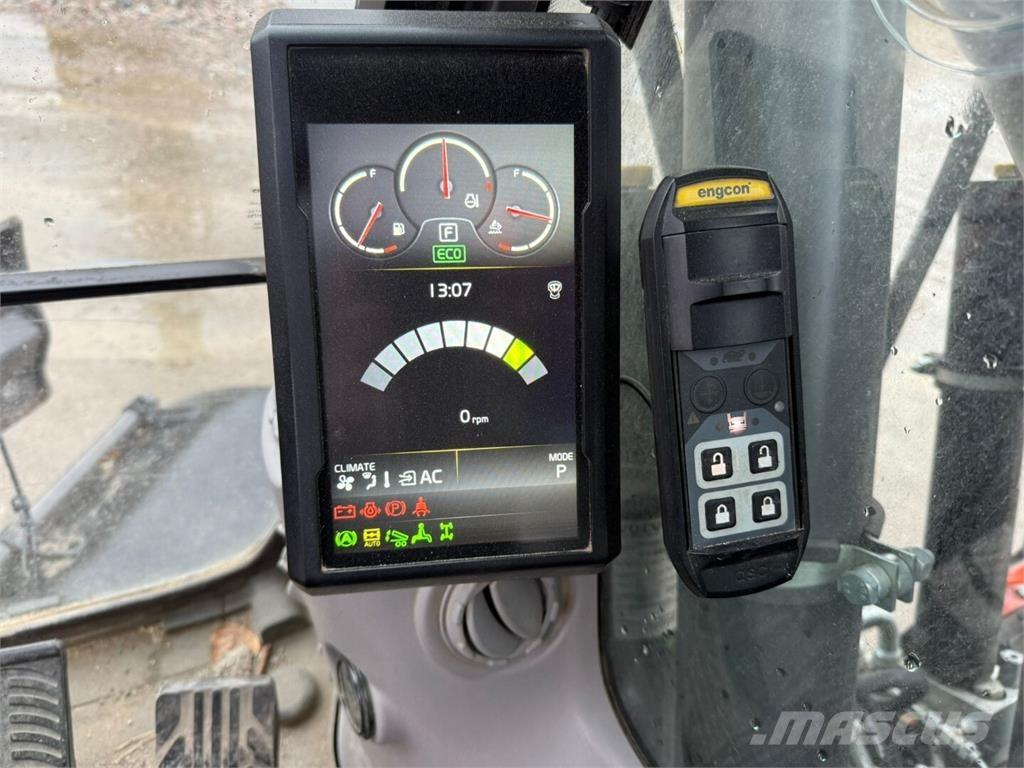 Volvo EWR 130 E Wielgraafmachines