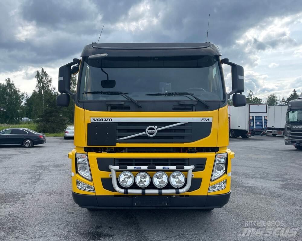 Volvo FM 8X4 -12 Vrachtwagen met containersysteem