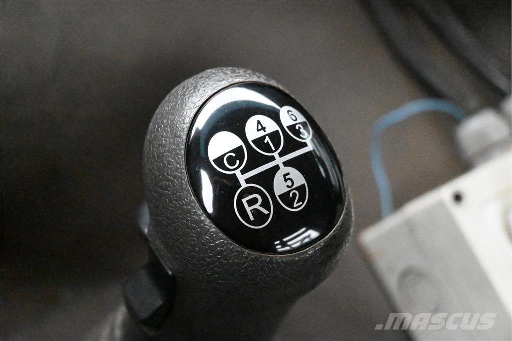 Volvo FM300 6x2 Vrachtwagen met containersysteem