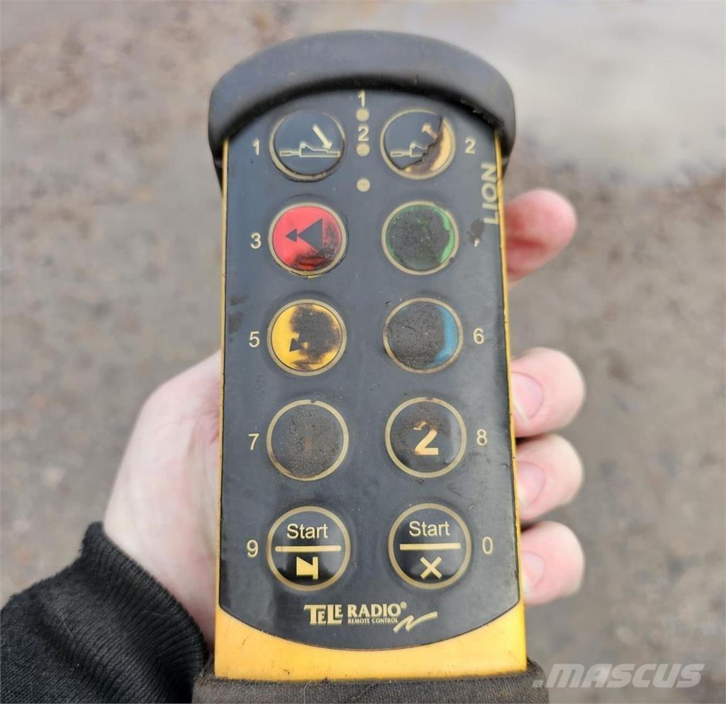 Volvo FM7 4X2 Oprijwagen