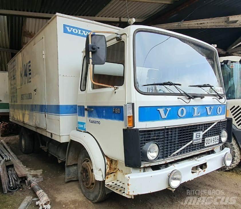Volvo huoltoauto Bakwagens met gesloten opbouw
