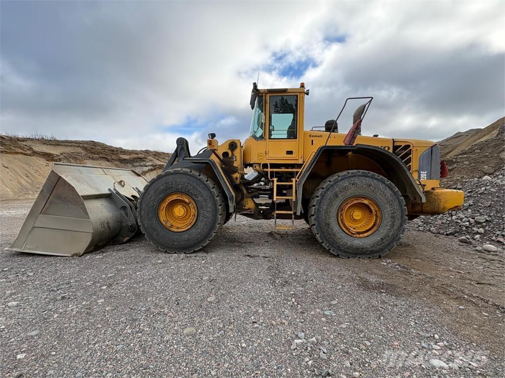Volvo L 220 E Wielladers