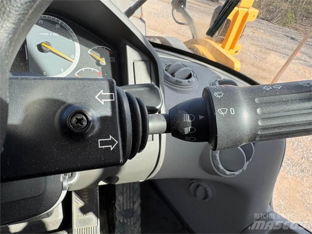 Volvo L 220 H Wielladers