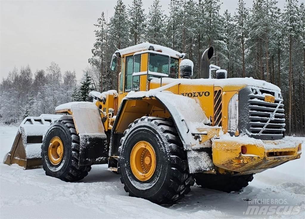 Volvo L220E Wielladers