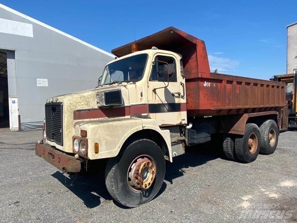 Volvo N12 6x4 Kipper