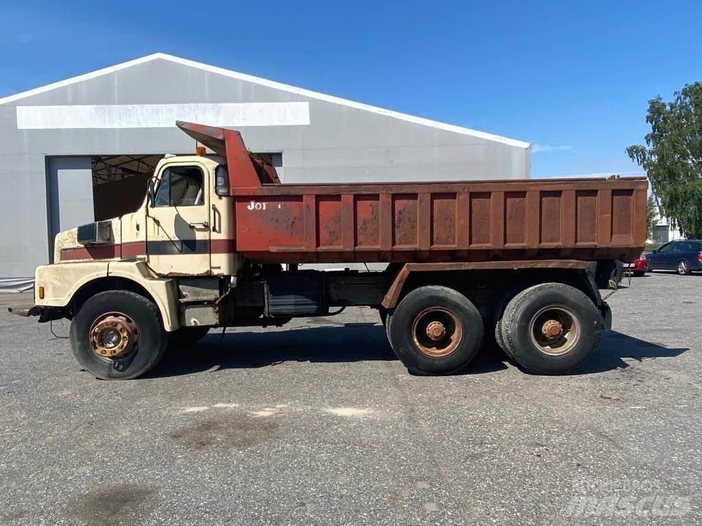 Volvo N12 6x4 Kipper