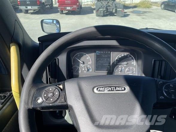 Freightliner CASCADIA 116 Trekkers