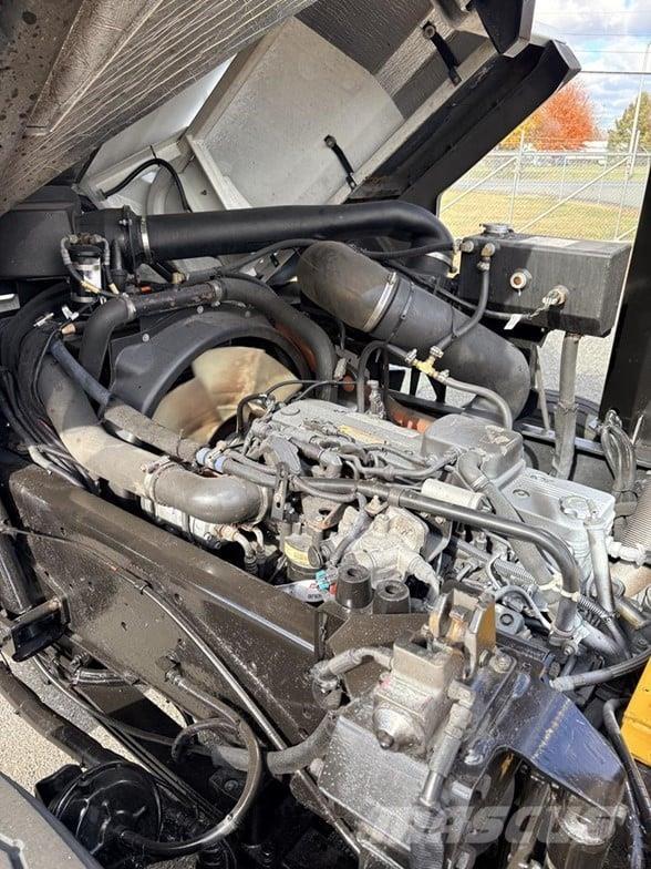 Kalmar OTTAWA 4X2 OFF-ROAD Terminaltrekkers