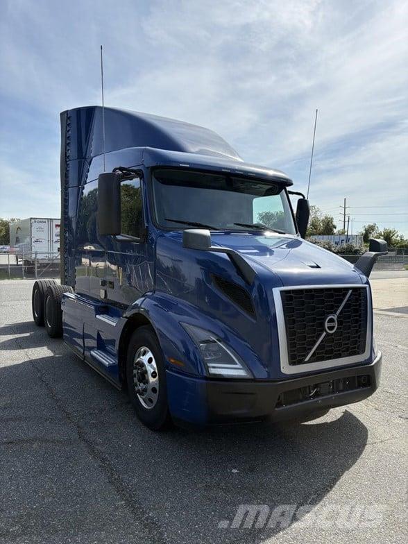 Volvo VNR64T640 Trekkers