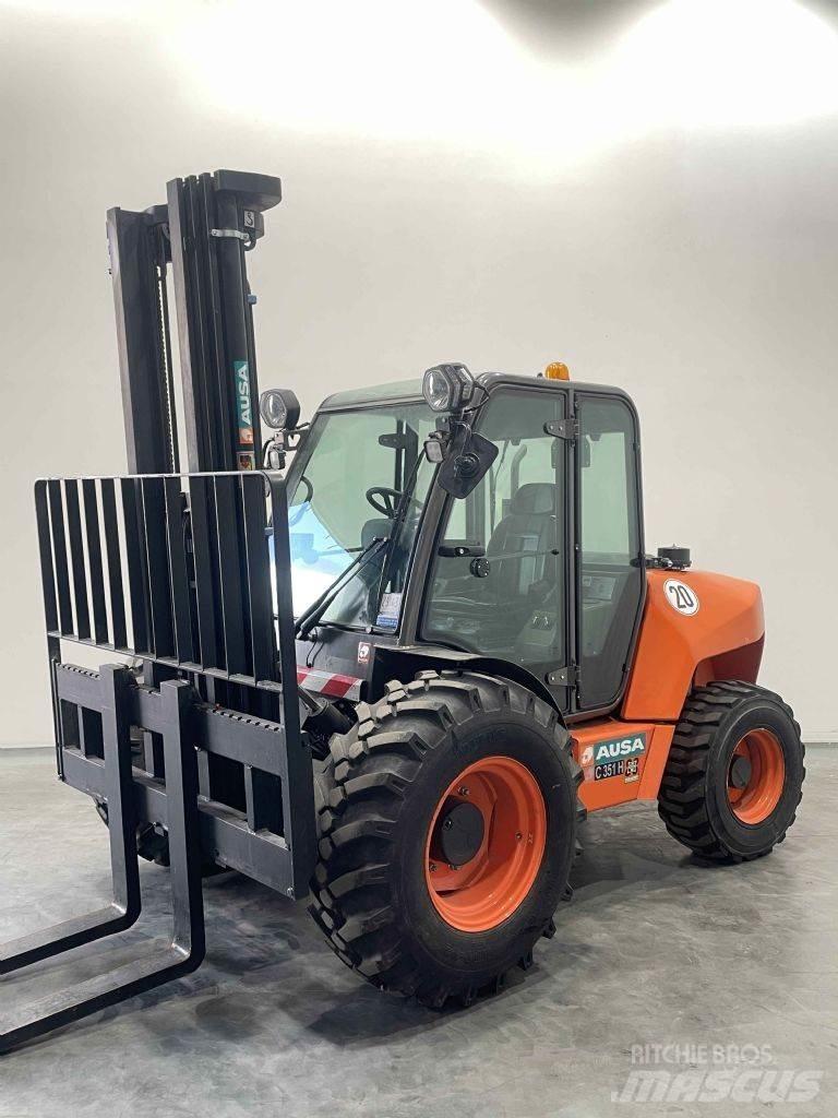 Ausa C351HX4 Vorkheftruck voor zwaar terrein