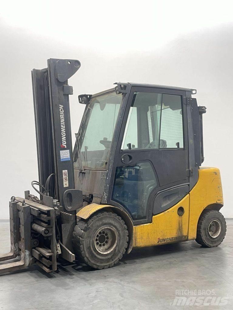 Jungheinrich DFG430S Diesel heftrucks