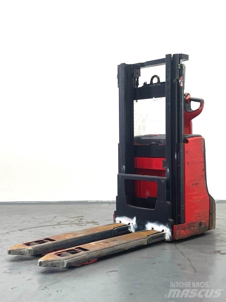 Linde D06-1160 Stapelaar meeloop