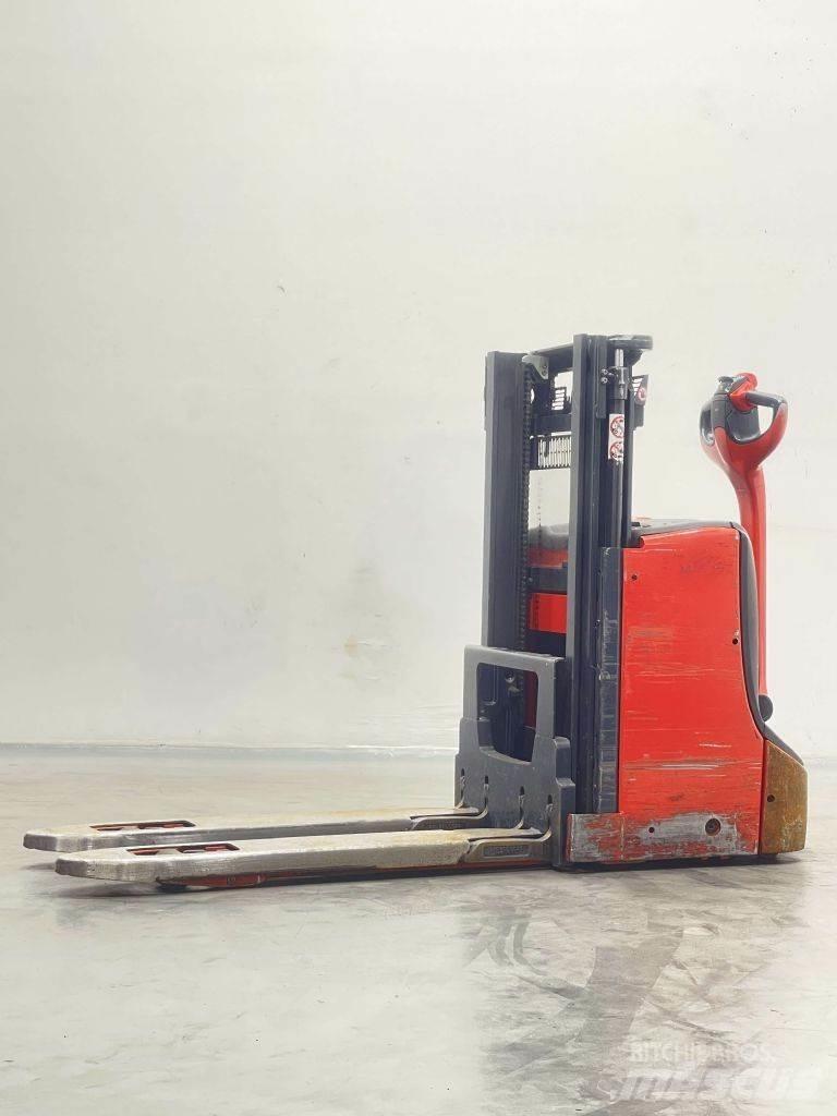 Linde D08-1160 Stapelaar meeloop