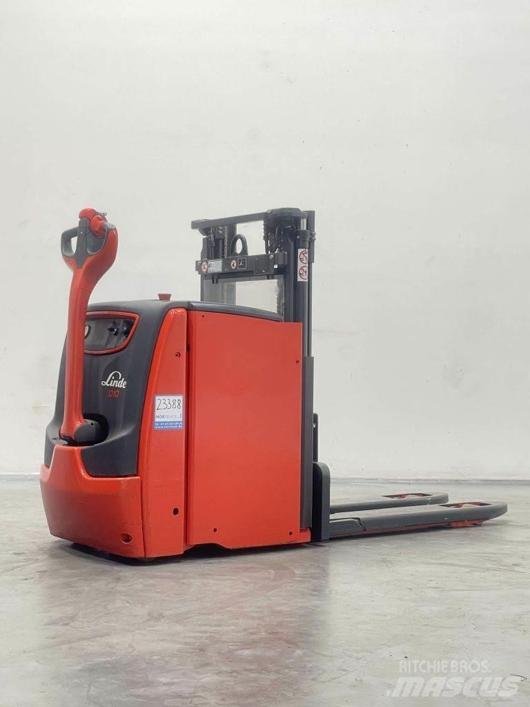 Linde D10 ACC-1163 Stapelaar meeloop