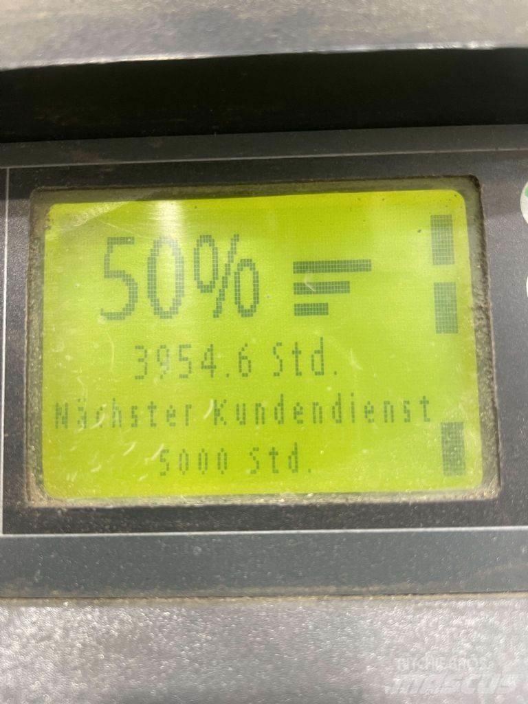 Linde D12HPSP-133 Stapelaar meeloop
