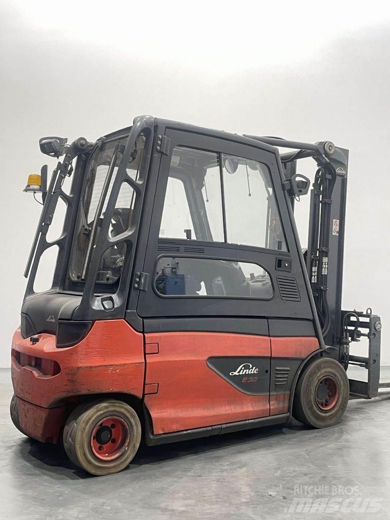 Linde E30L-01-387 Elektrische heftrucks