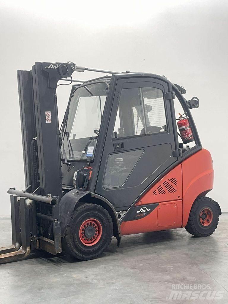 Linde H25D-02/600-393 Diesel heftrucks