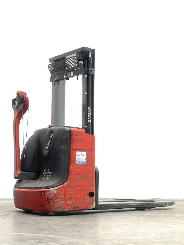 Linde L10 Stapelaar meeloop