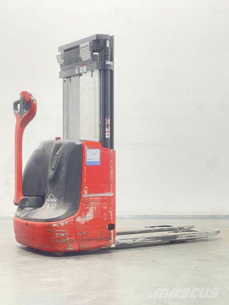 Linde L10B-1172 Stapelaar meeloop