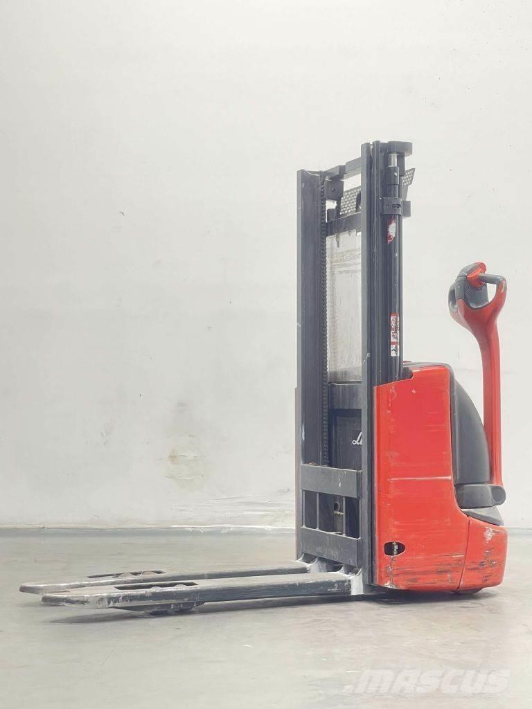 Linde L10B-1172 Stapelaar meeloop