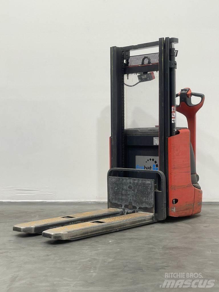 Linde L12 Stapelaar meeloop