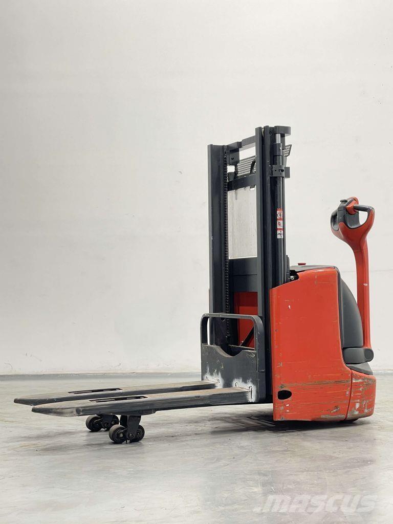 Linde L12i-1172 Stapelaar meeloop