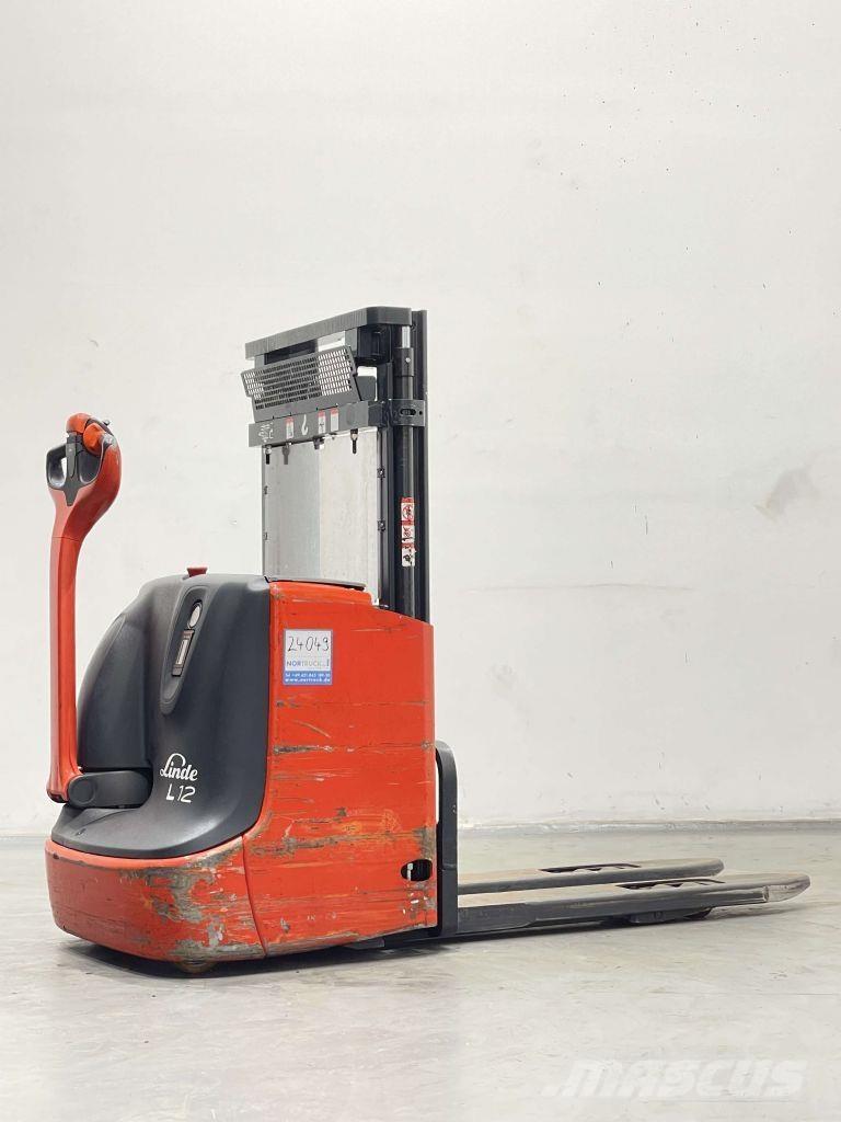 Linde L12i-1172 Stapelaar meeloop