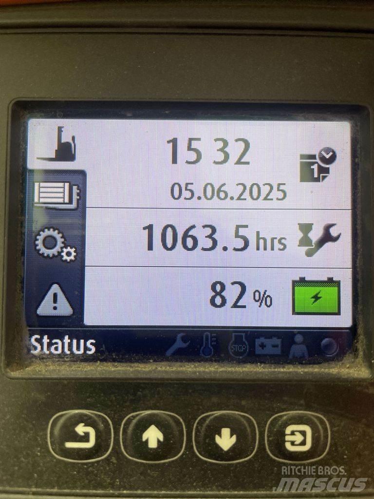 Linde L14-Li-Ion-1173 Stapelaar meeloop
