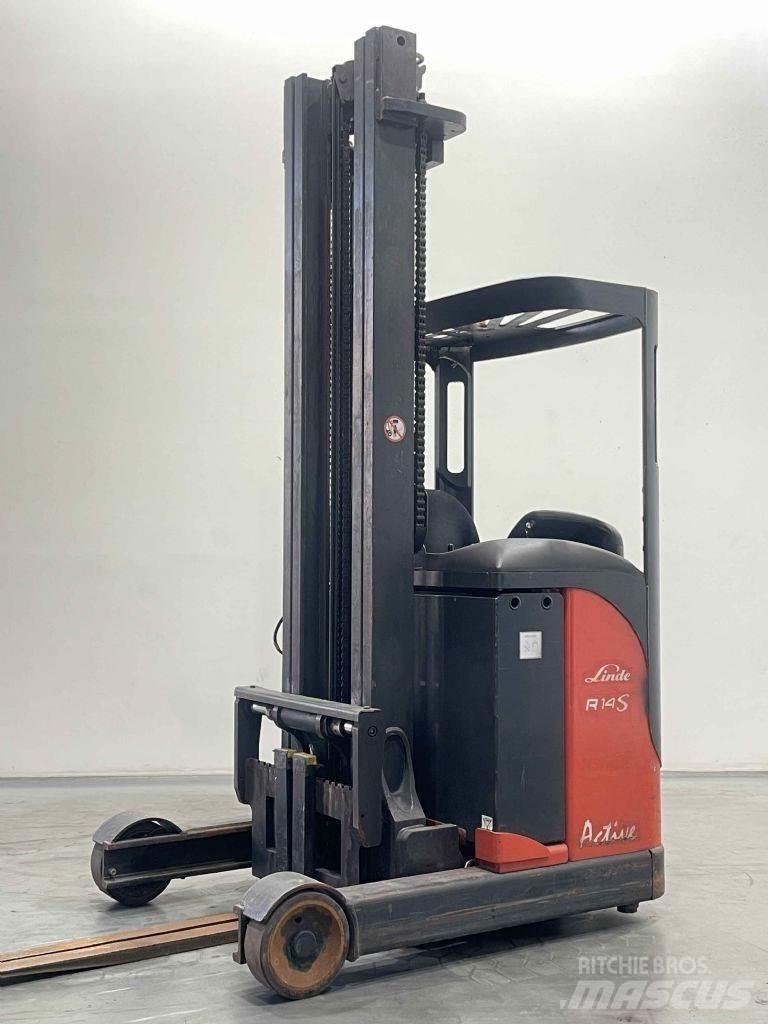 Linde R14-115 Reachtruck voor hoog niveau