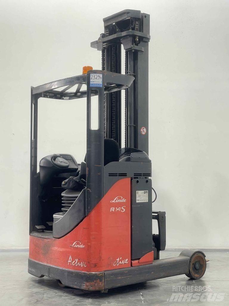 Linde R14-115 Reachtruck voor hoog niveau