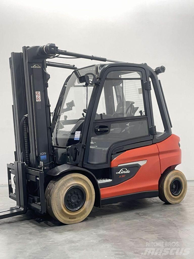 Linde X30-1252-Li-Ion Elektrische heftrucks