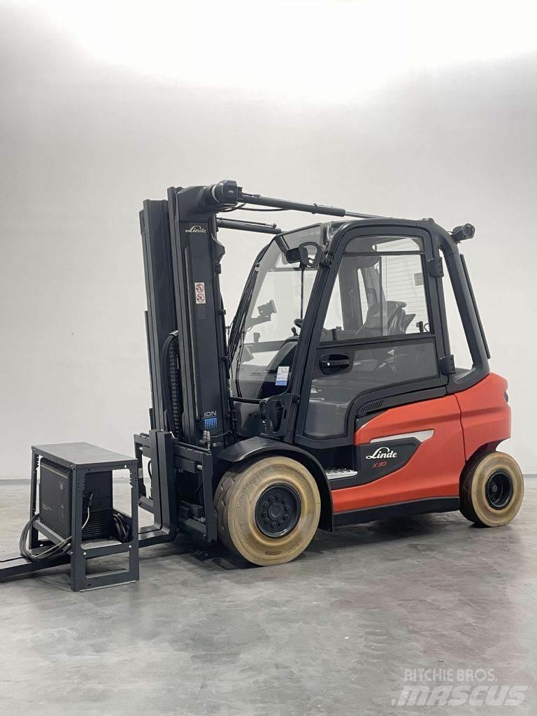 Linde X30-1252-Li-Ion Elektrische heftrucks
