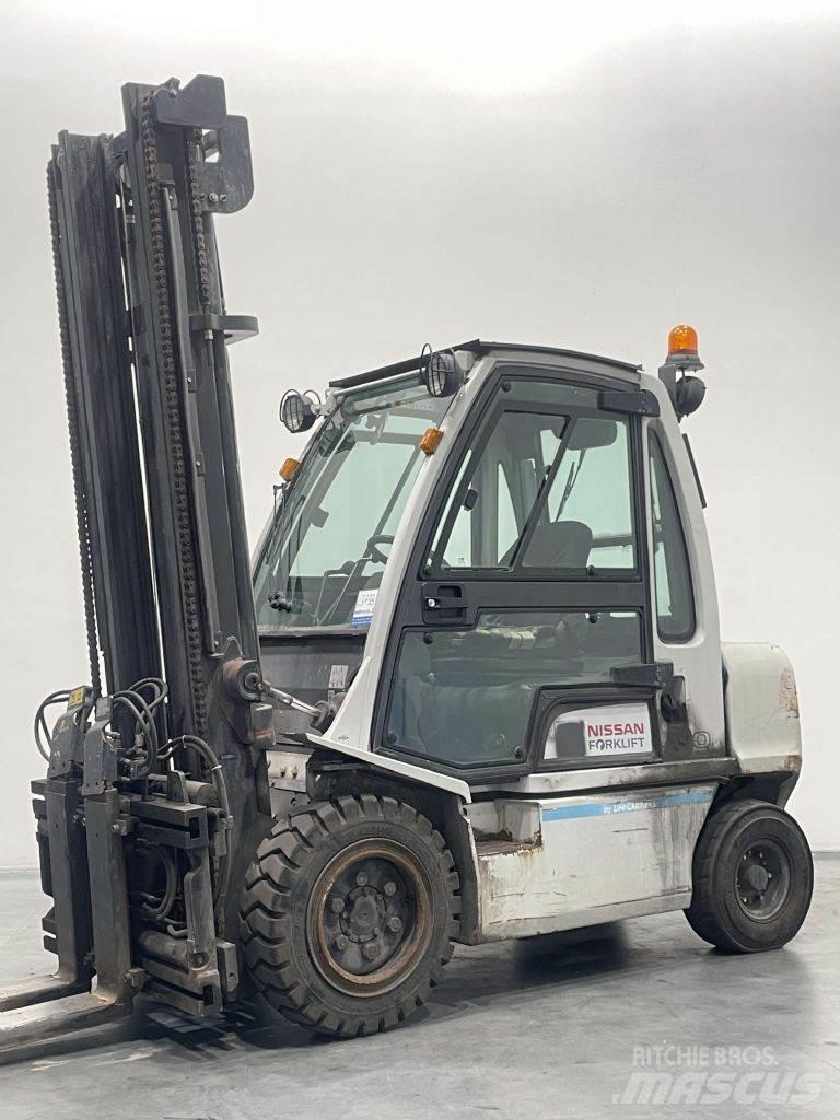 Nissan YG1D2A300 Diesel heftrucks