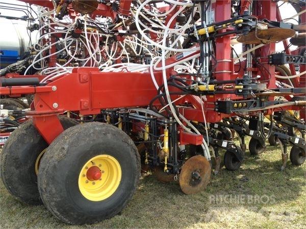 Bourgault 3310 Zaaimachines