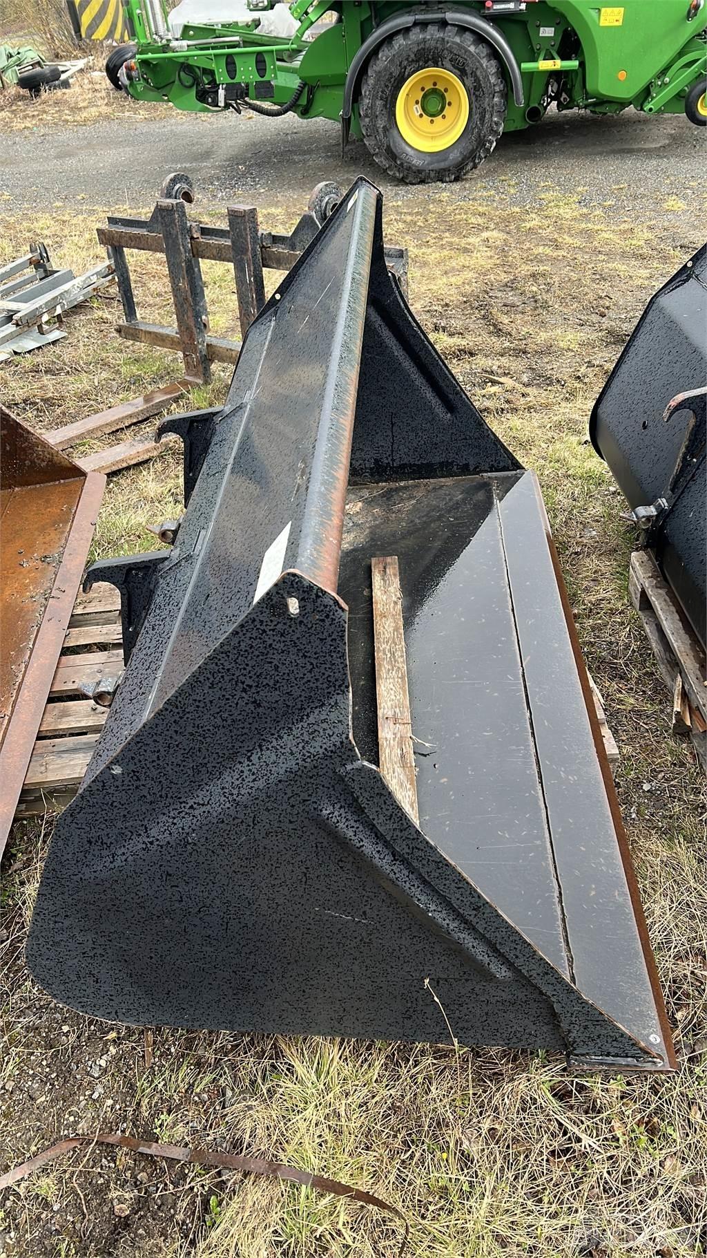 Ålö HDV skopa 210 Overige tweedehands voorzetapparatuur en componenten