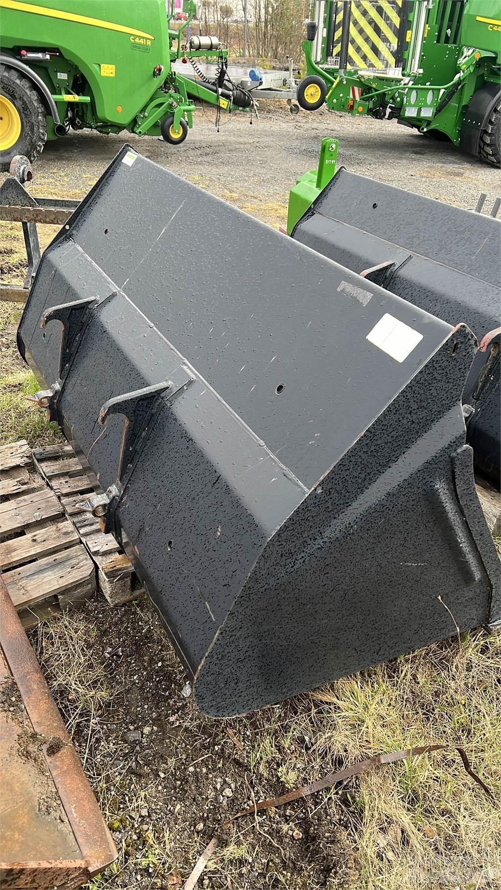 Ålö HDV skopa 210 Overige tweedehands voorzetapparatuur en componenten