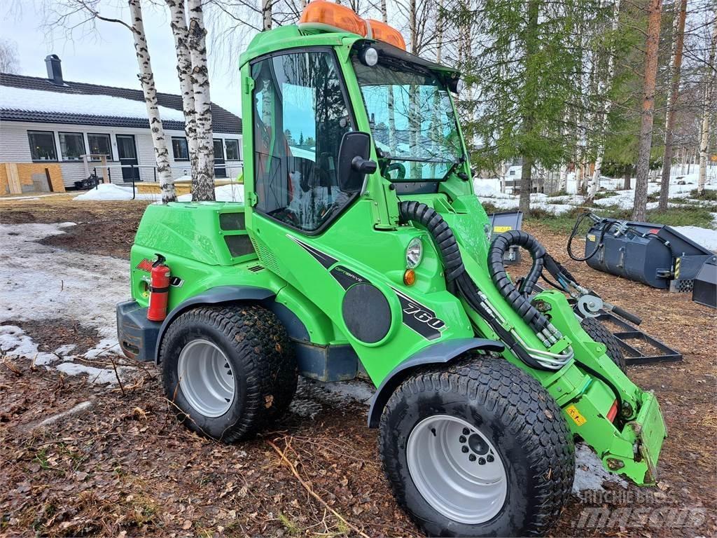 Avant 760i Schrankladers