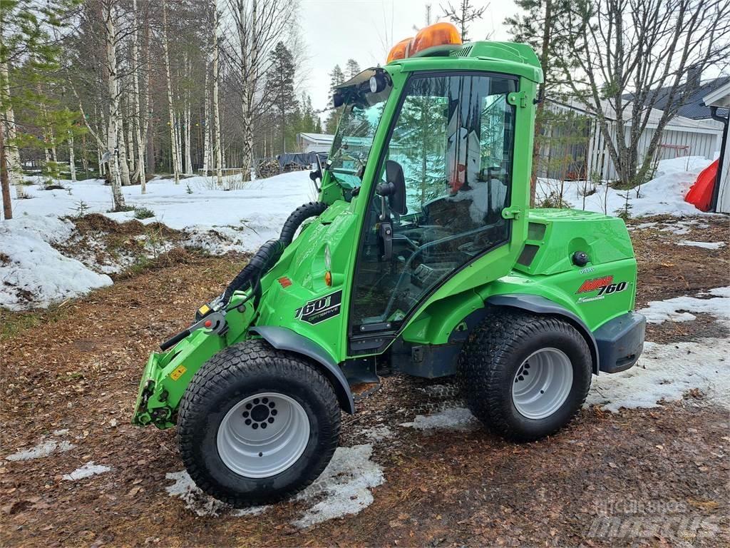 Avant 760i Schrankladers