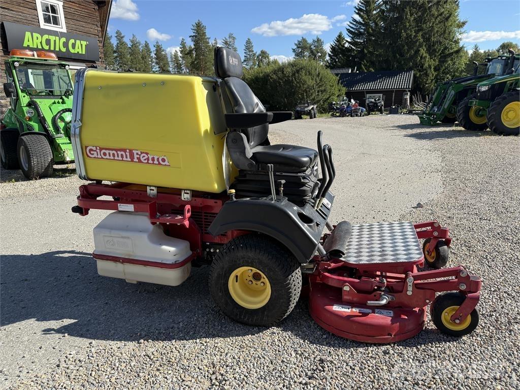 Ferrari 630 Turbograss Rijmaaiers