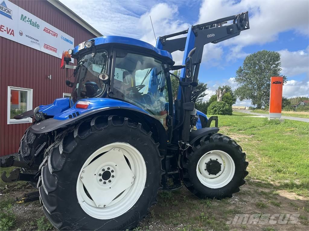 Ford New Holland T6040 Tractoren