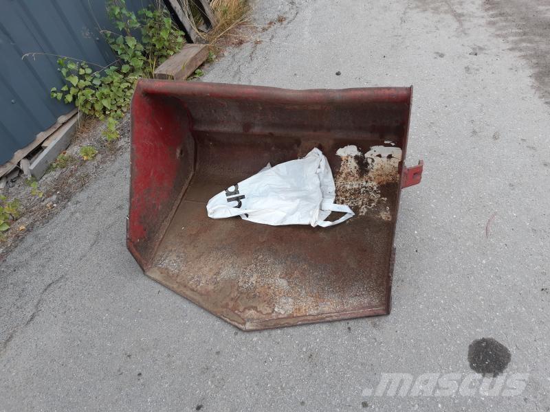  FRONTLASTARE ÅLÖ TYP E Voorladers en gravers