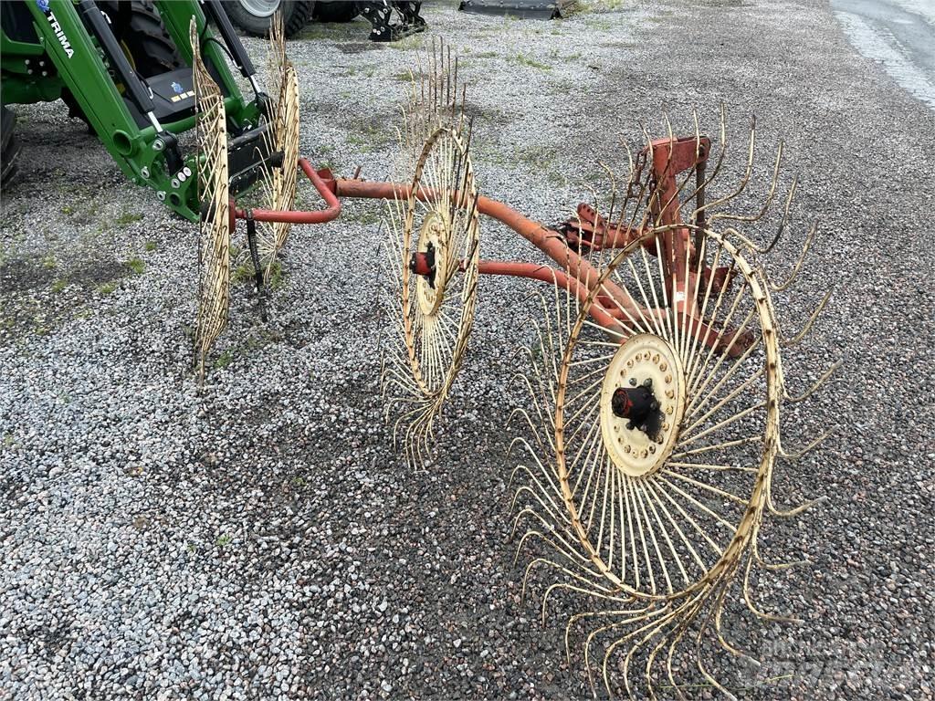  Hövändare Overige hooi- en voedergewasmachines