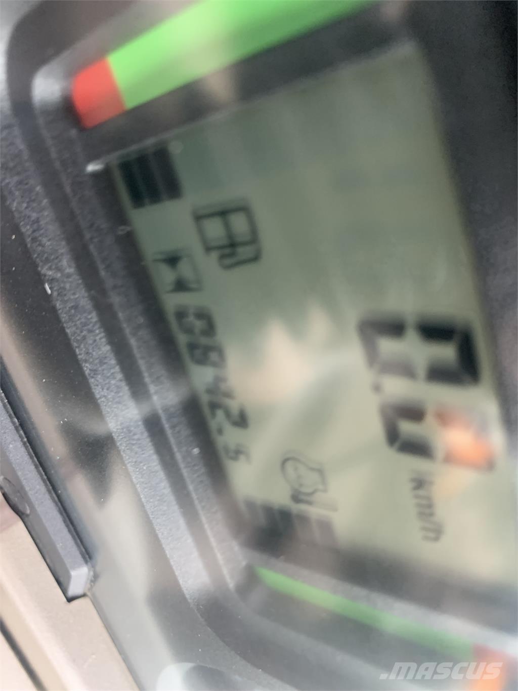 John Deere 5820 Tractoren