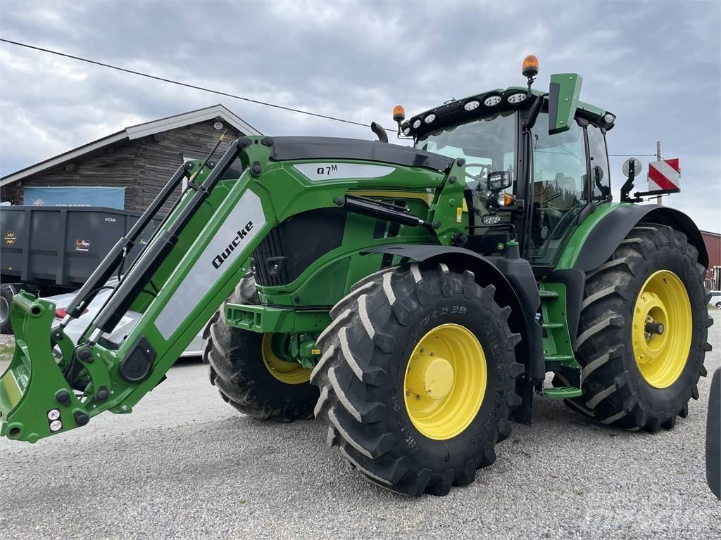 John Deere 6R 215 Tractoren