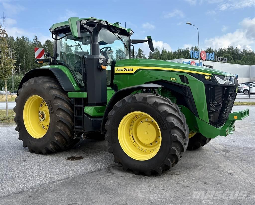 John Deere 8R 370 Tractoren