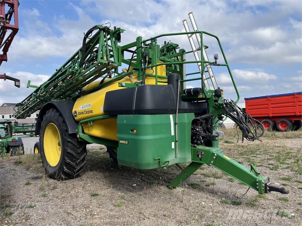 John Deere M952 Getrokken spuitmachines