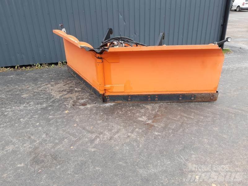 Pronar VIKPLOG 330 Overige tweedehands voorzetapparatuur en componenten