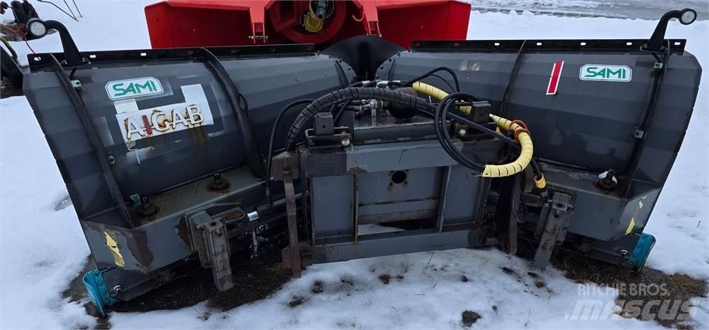 Sami 2800 Sneeuwschuivers en -ploegen