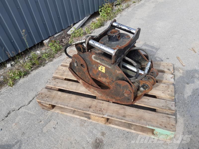  TIMMERGRIP S40 Overige tweedehands voorzetapparatuur en componenten