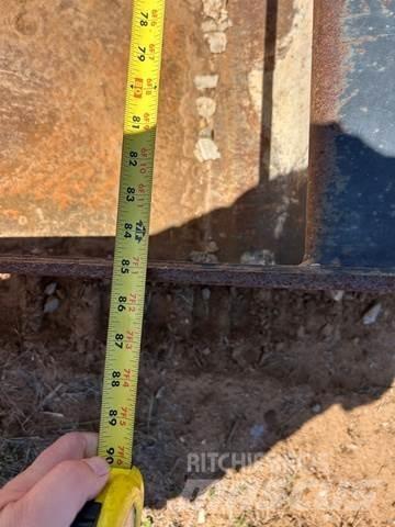 CAT 84 Smooth Bakken